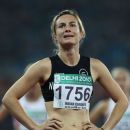 Nikki  Hamblin