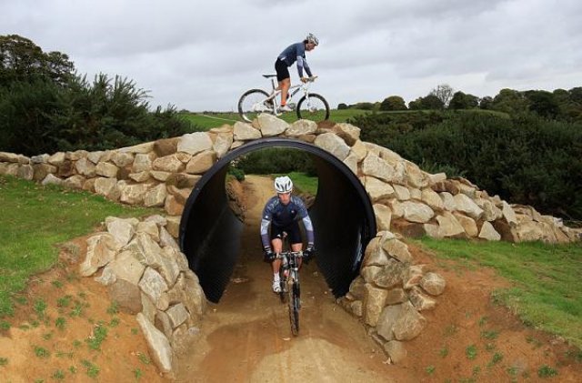 Katie Compton Rides The 2012 Olympic MTB Course