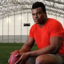 Lawrence Okoye signs with San Francisco 49ers