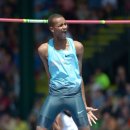 Mutaz Barshim high jumps 2.40m at Prefontaine Classic
